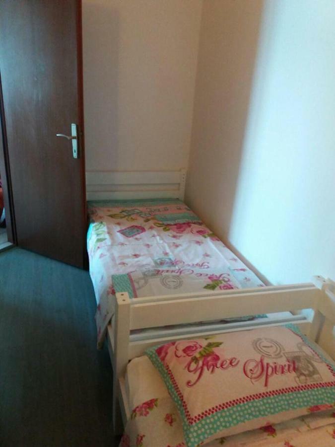 Apartman Klara Μούρτερ Εξωτερικό φωτογραφία